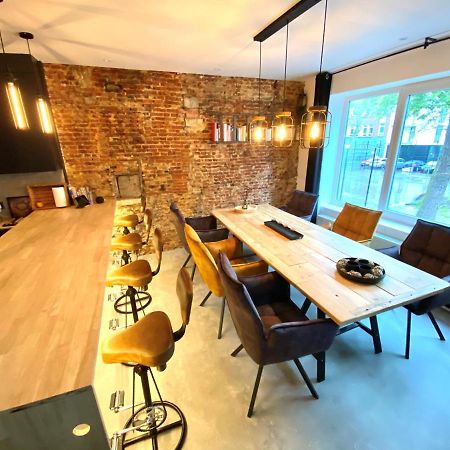 The Square - Vacation Rental With Outdoor Sauna - Centre Of 안트베르펜 외부 사진