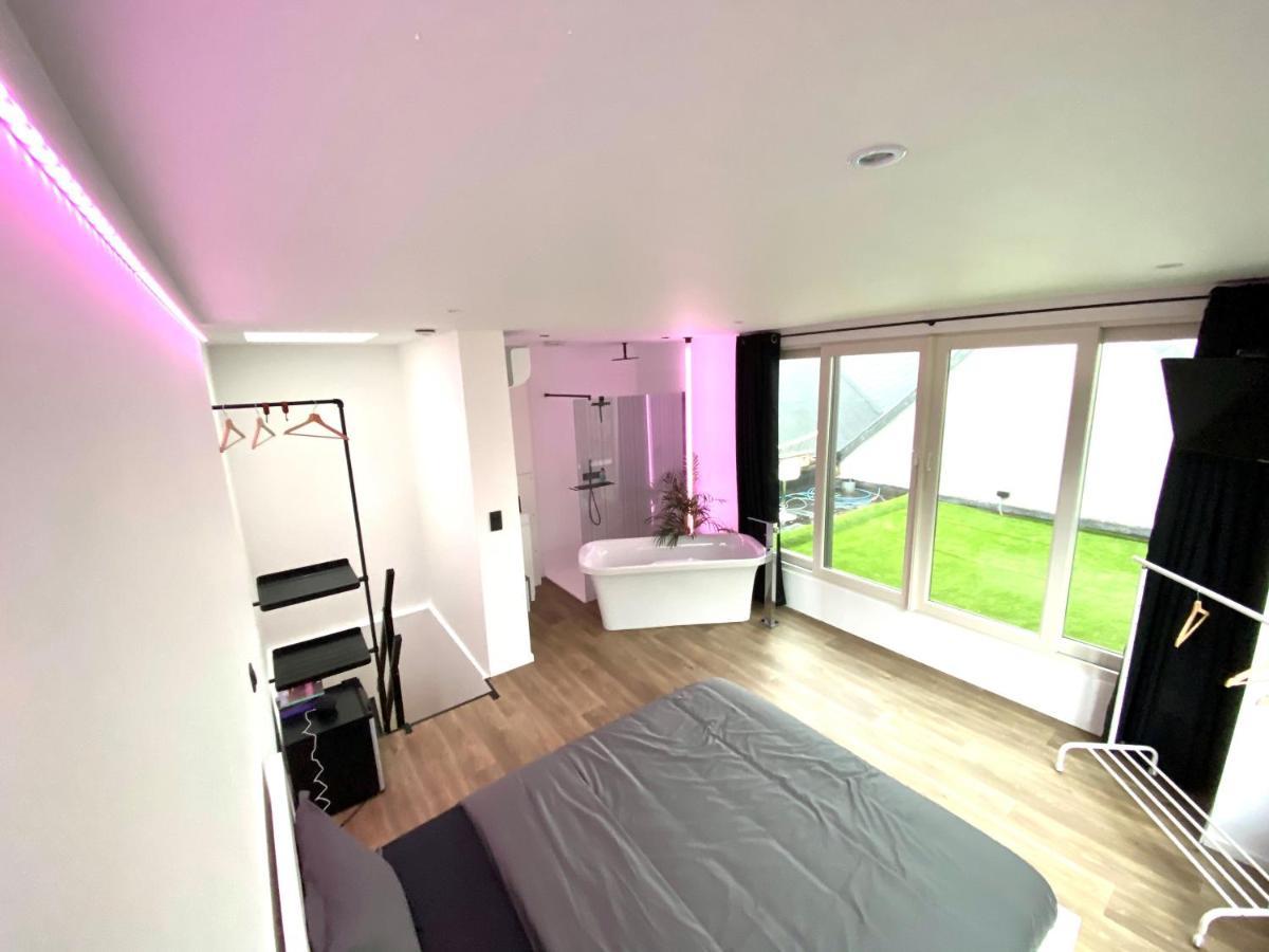 The Square - Vacation Rental With Outdoor Sauna - Centre Of 안트베르펜 외부 사진