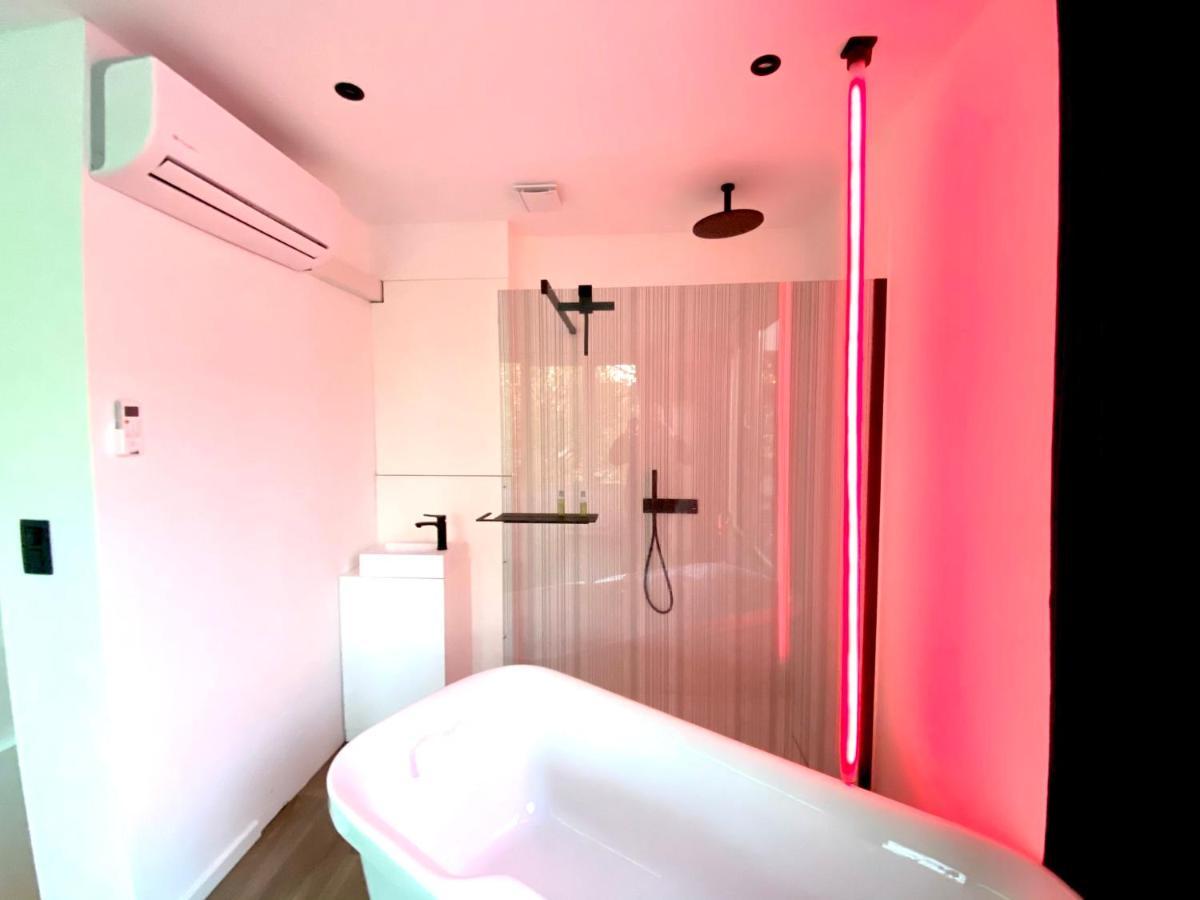 The Square - Vacation Rental With Outdoor Sauna - Centre Of 안트베르펜 외부 사진